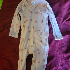NWOT Gerber Pajams 3-6 Months